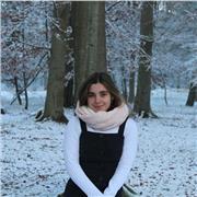 ¿Quien mejor para dar clases de inglés a tu hijo que una estudiante de magisterio?